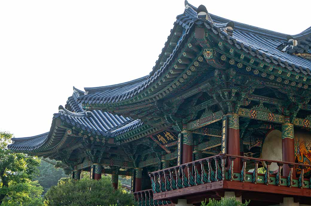 Bongeunsa temple