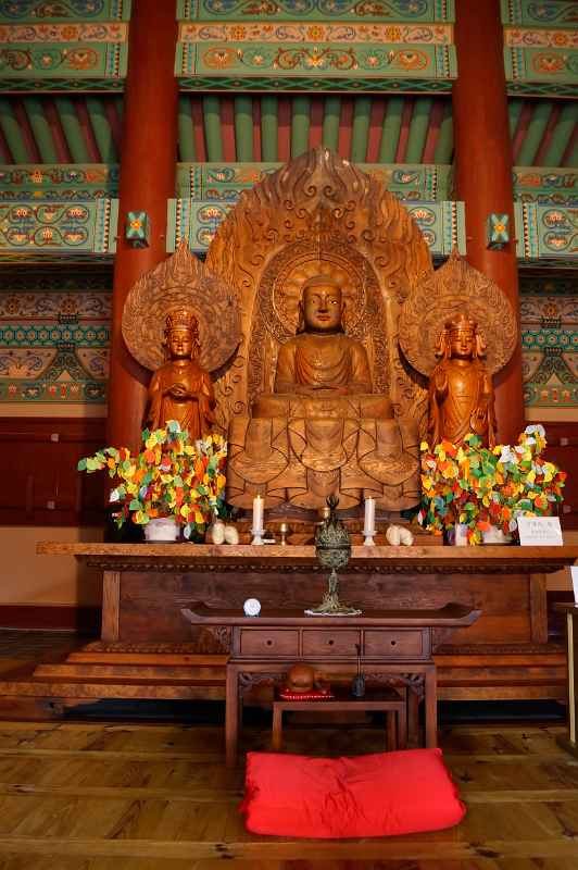 Wooden Buddha statues