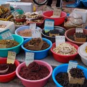 Roadside market, Songnisan