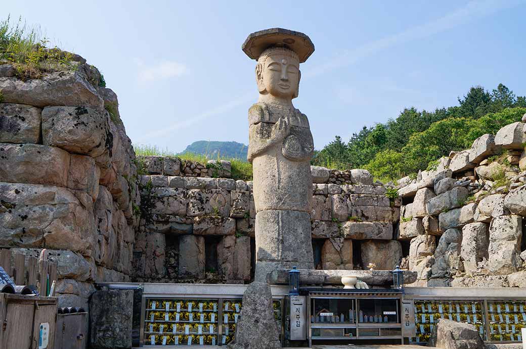 Buddha statue, Mireuksaji