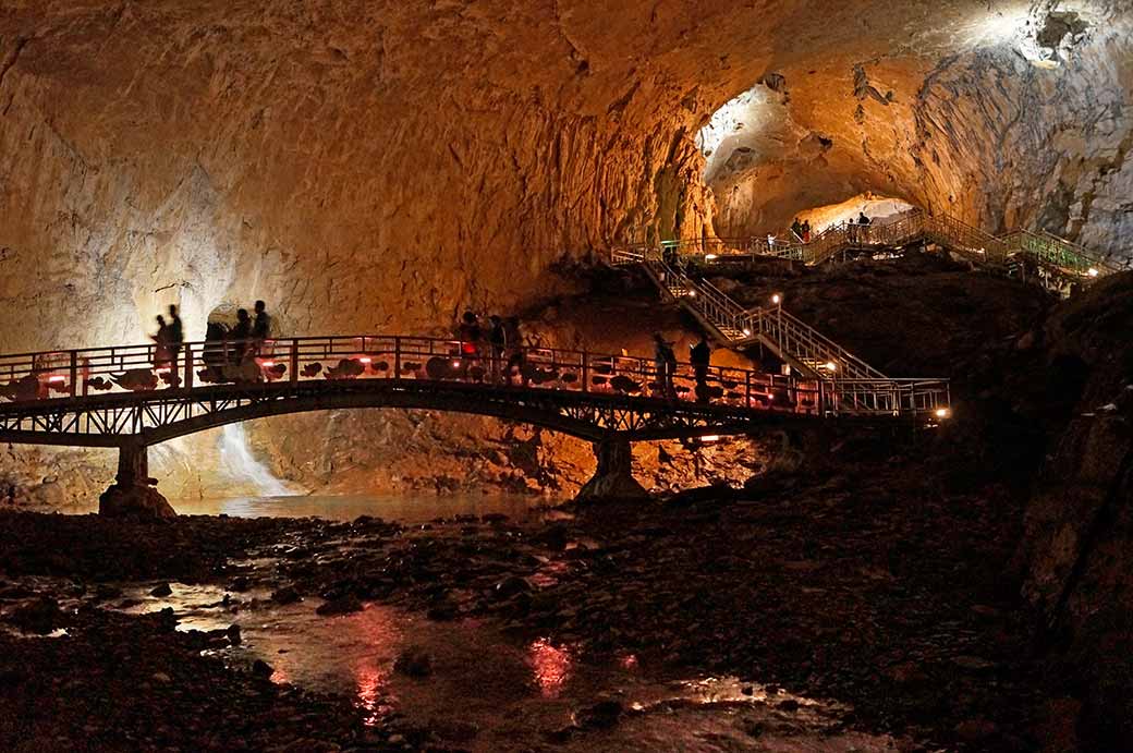 Hwanseon Cave