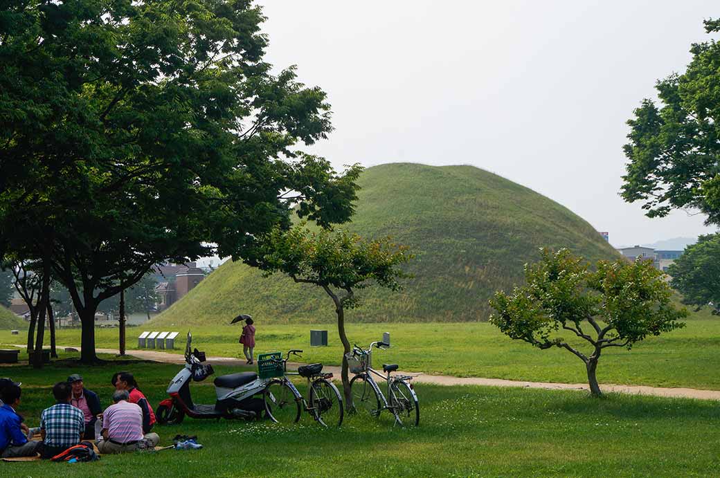 Seobongchong tomb