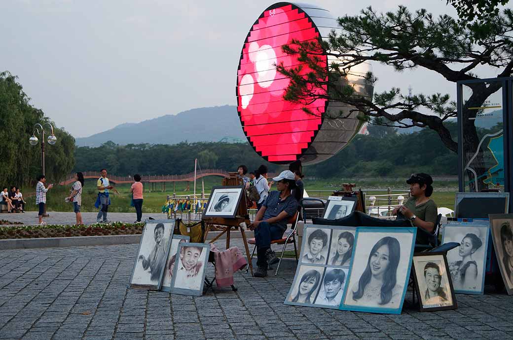 Portrait painter, Bomun