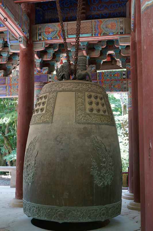 Temple bell