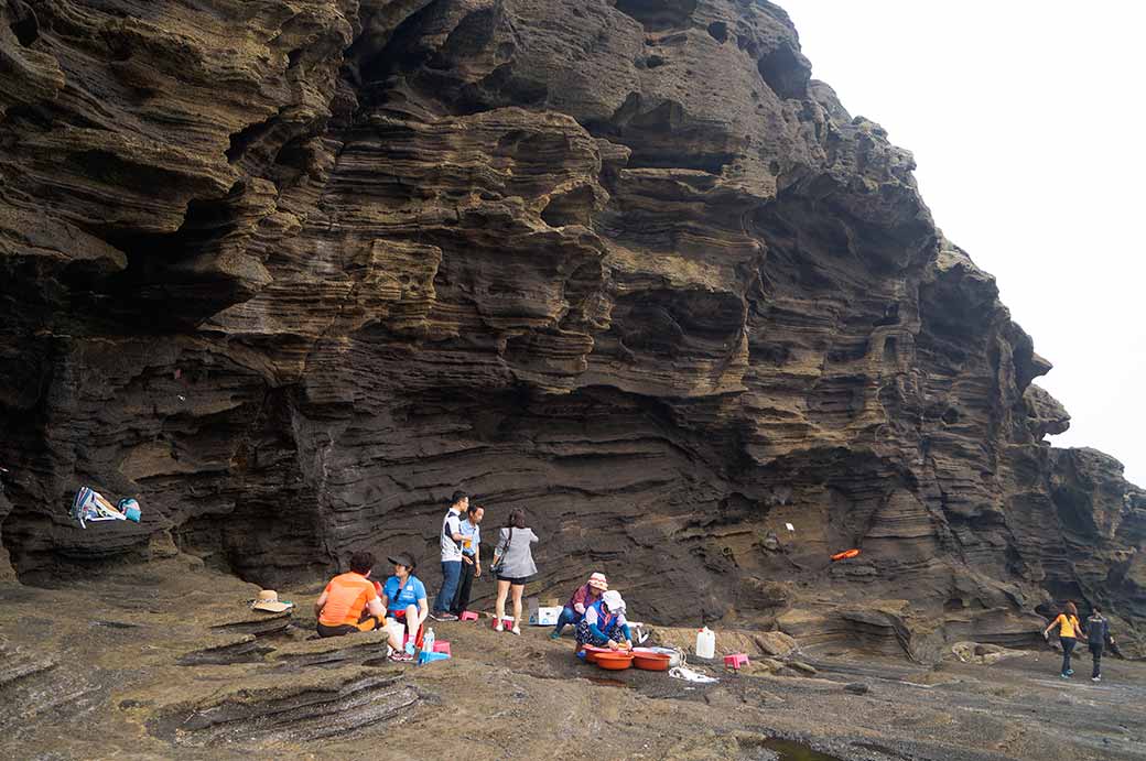 Visitors and Haenyeo