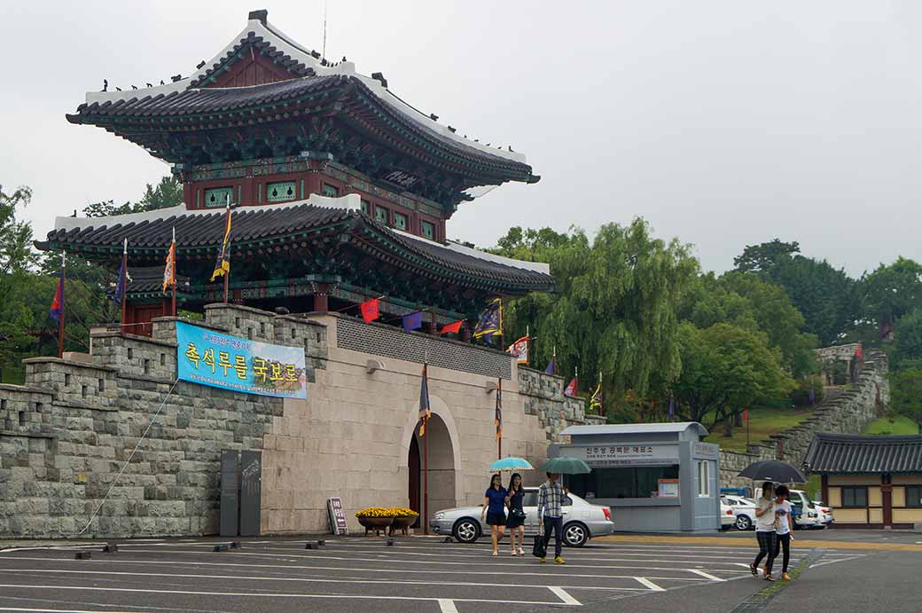 North Gate, Jinjuseong