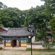 Gate to Hoguksa