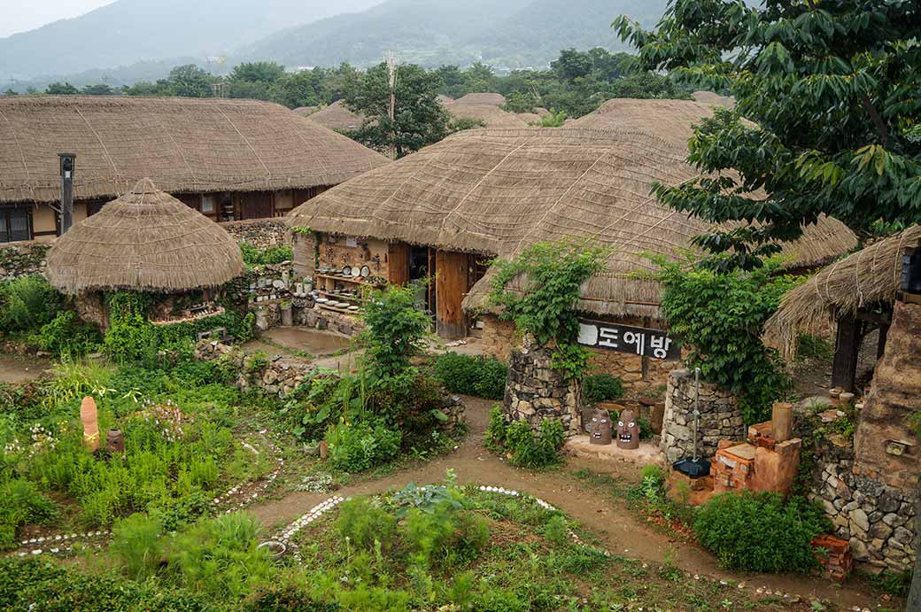 Traditional houses, Nagan