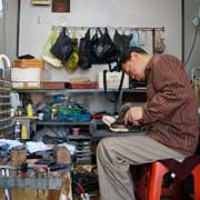 Shoe maker