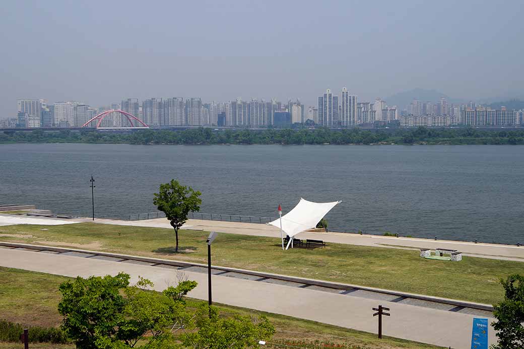 Along the Hangang