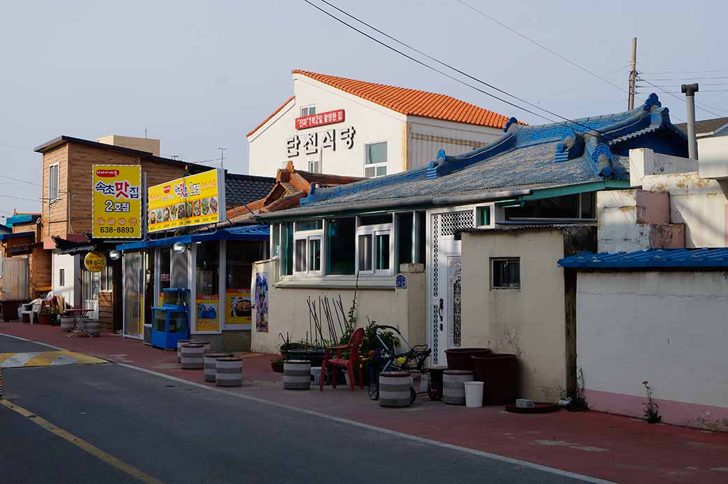 Street, Abai Village