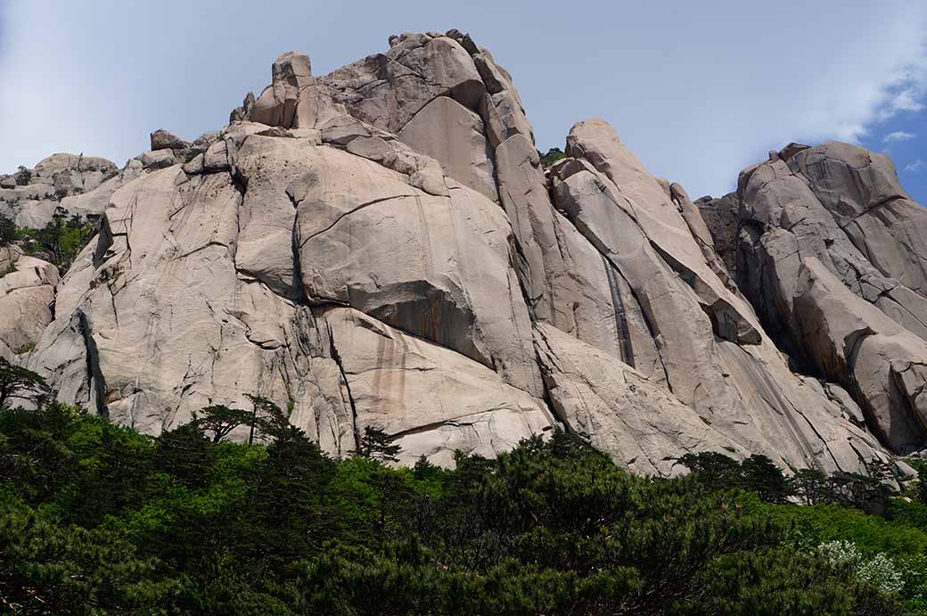 Ulsanbawi Rock