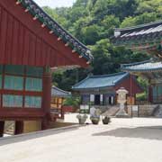 In Sinheungsa temple