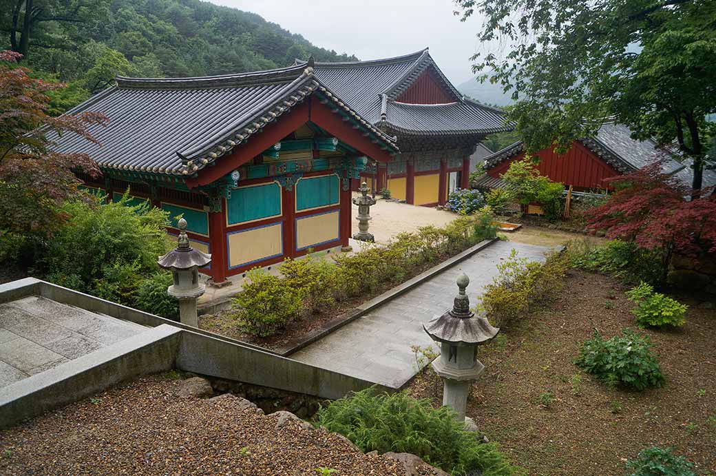 Ssanggyesa buildings