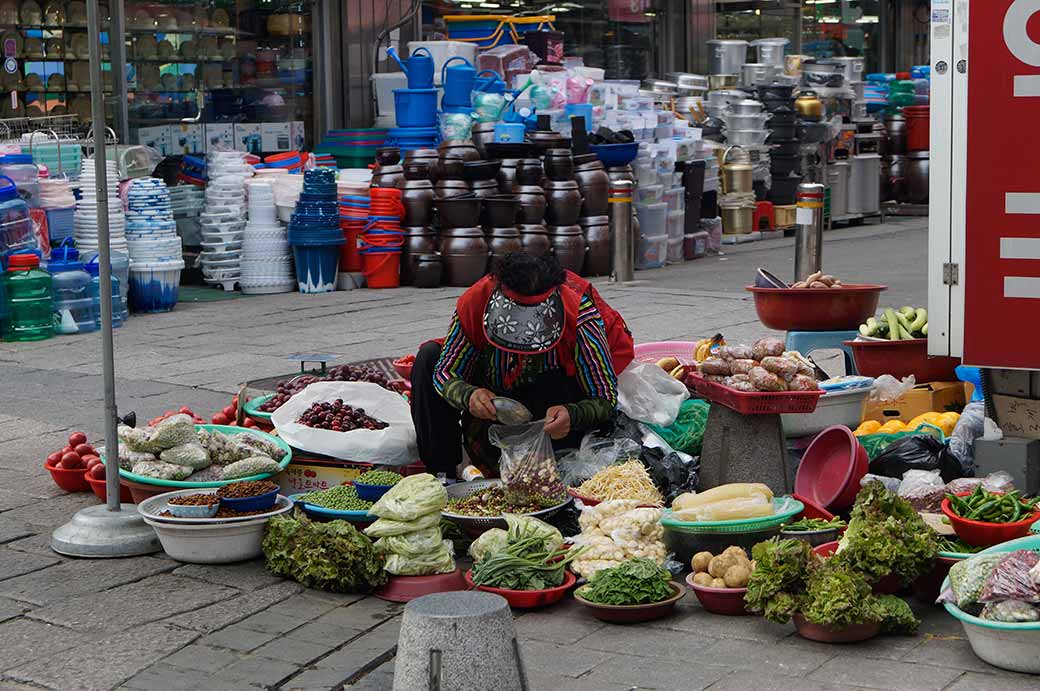 Yeongdong market