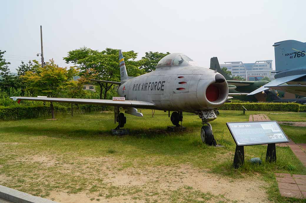 F-86 Sabre