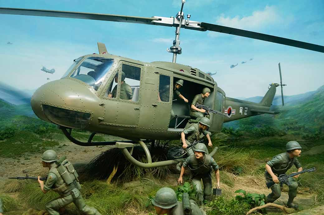 Troops, Bell heicopter