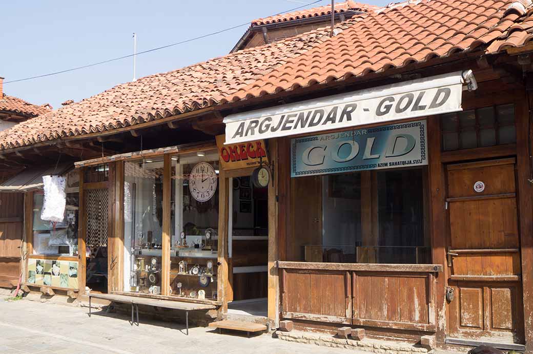 Gold and clock shops