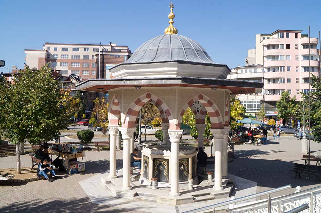 Shadërvan, Bajram Pasha Mosque