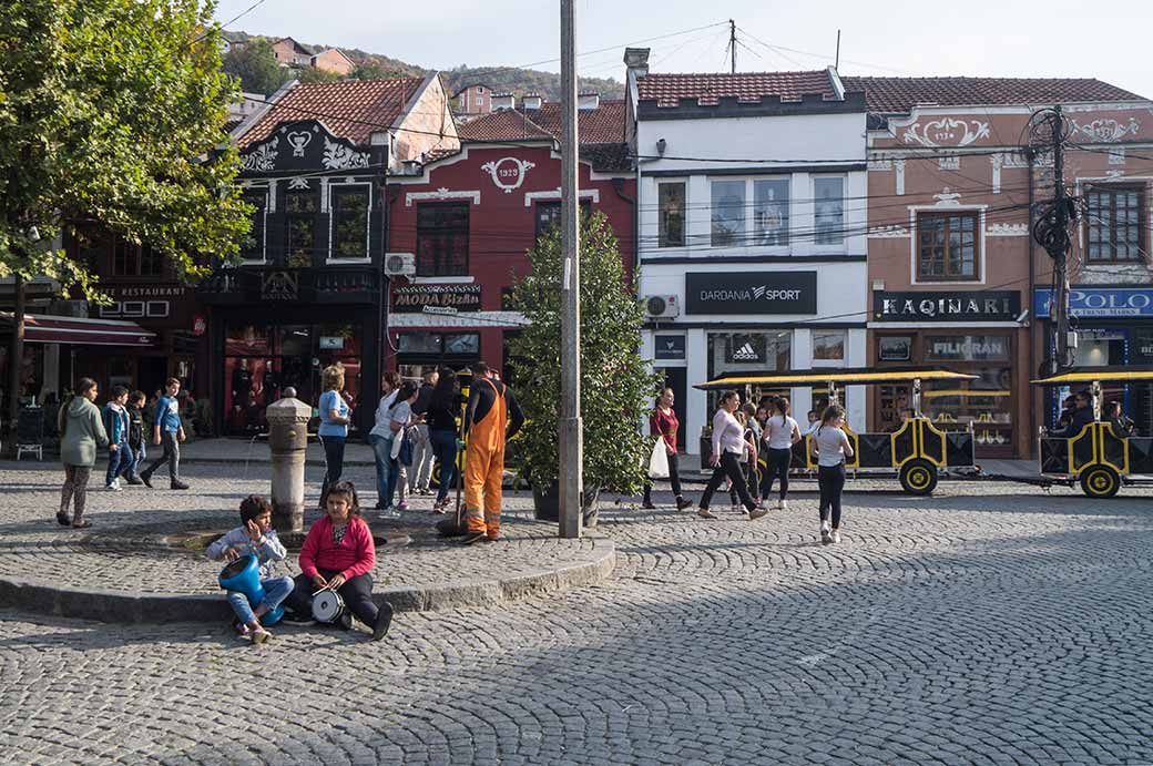 Shatërvan square