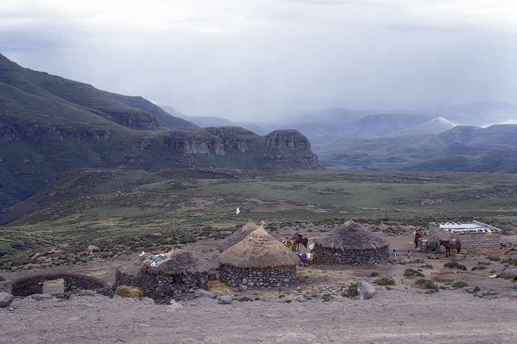 View, Blue Mountain Pass