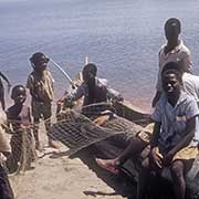 Disentangling a fishing net