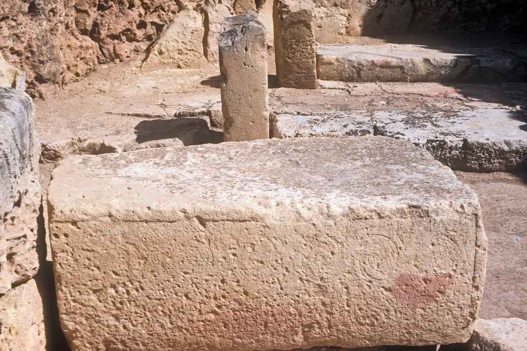 Ġgantija temple altar