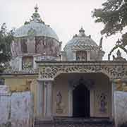 Entrance, Tamoul temple, Goodlands