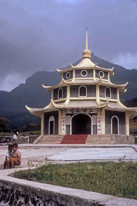 Tien Tan Chinese Pagoda