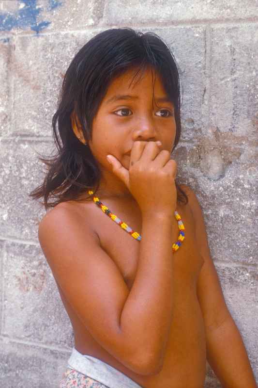 Young girl of Pulap