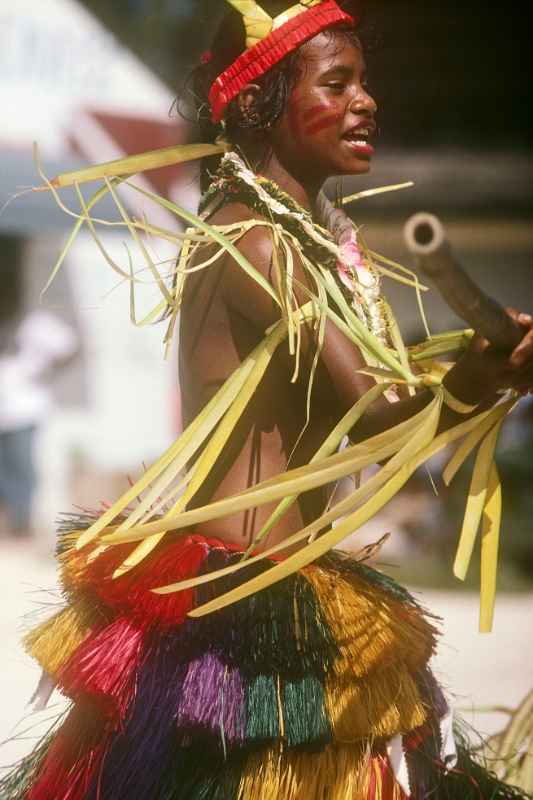 Girl dancer, Ruul stick dance