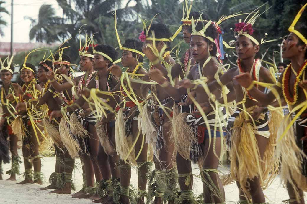 Tamil boy dancers