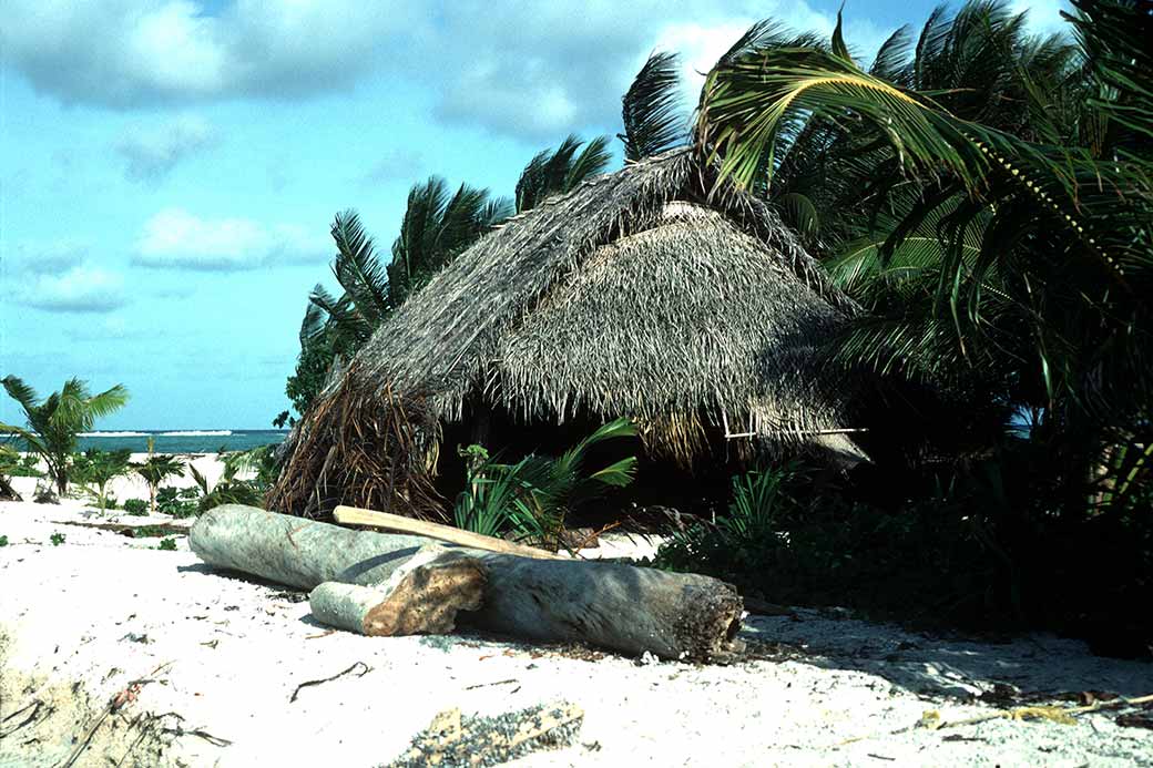 Canoe house on Nomwin