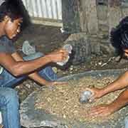 Pounding the sakau (kava) roots