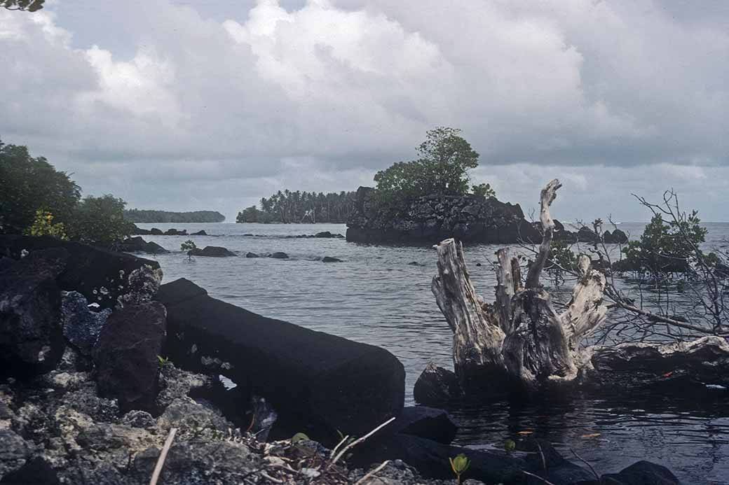 Nan Mwoluhsei, from Nan Dowas