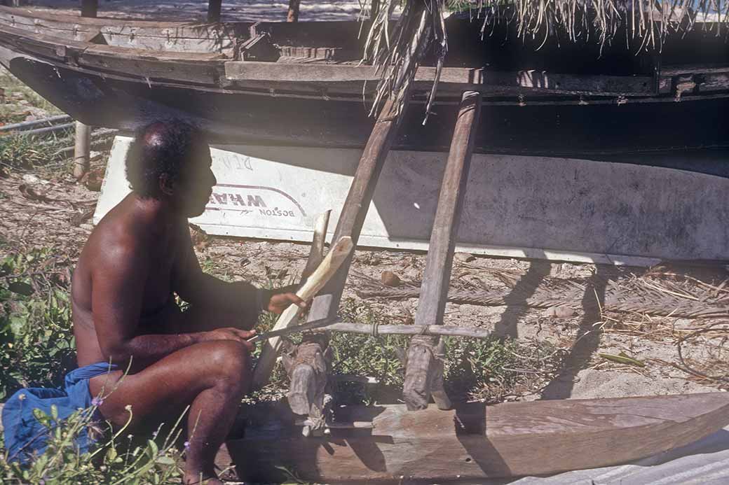 Repairing outrigger canoe