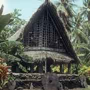 Men's House, Gagil