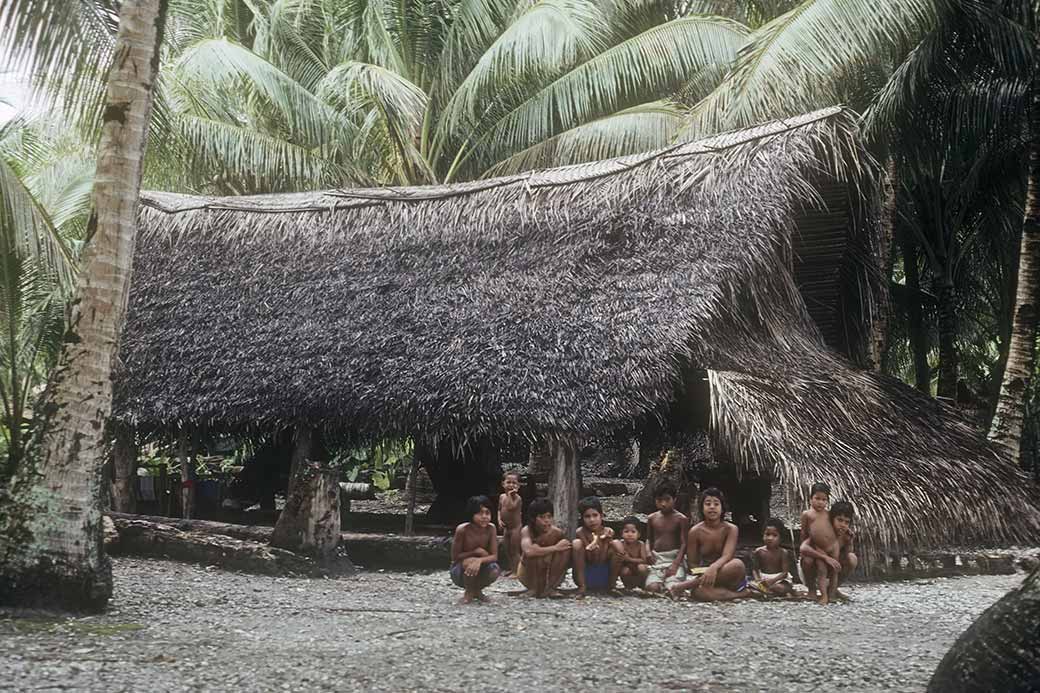 Children, traditional house, Satawal