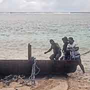 Dragging the barge, Olimarao Atoll