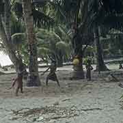 Children playing, Sorol