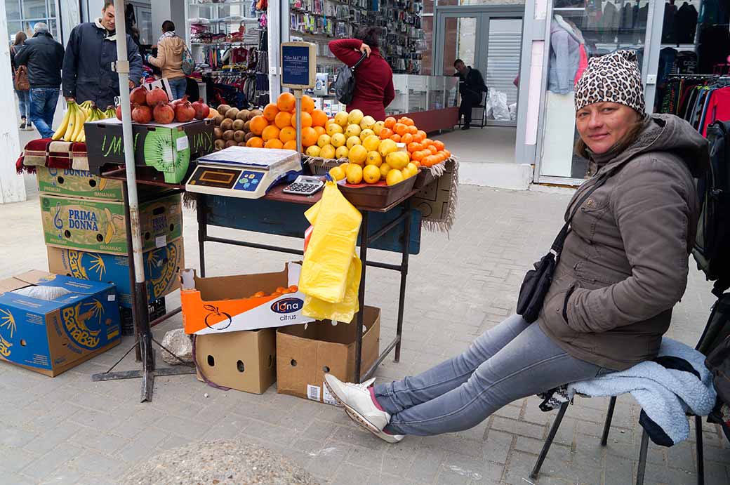 Chişinău fruit market