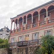 Palatial Roma house, Soroca