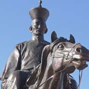 Statue of Sükhbaatar