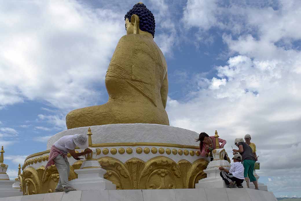 Buddha statue