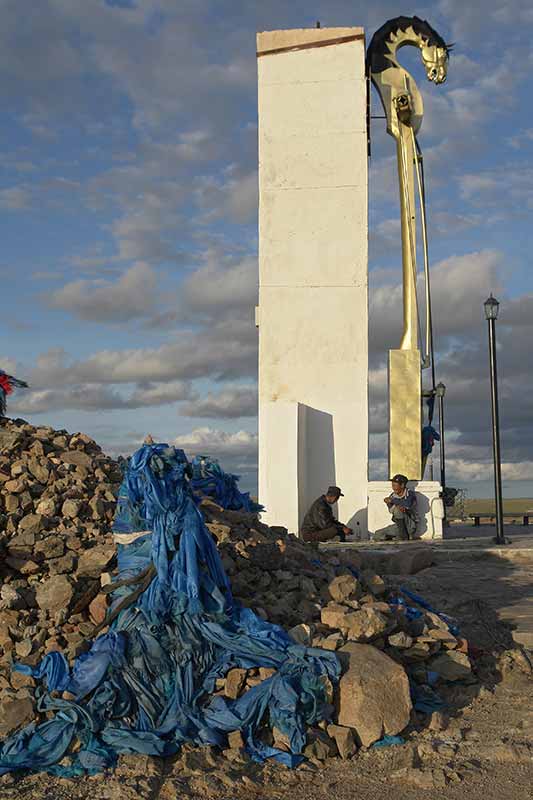 Morin Khuur monument