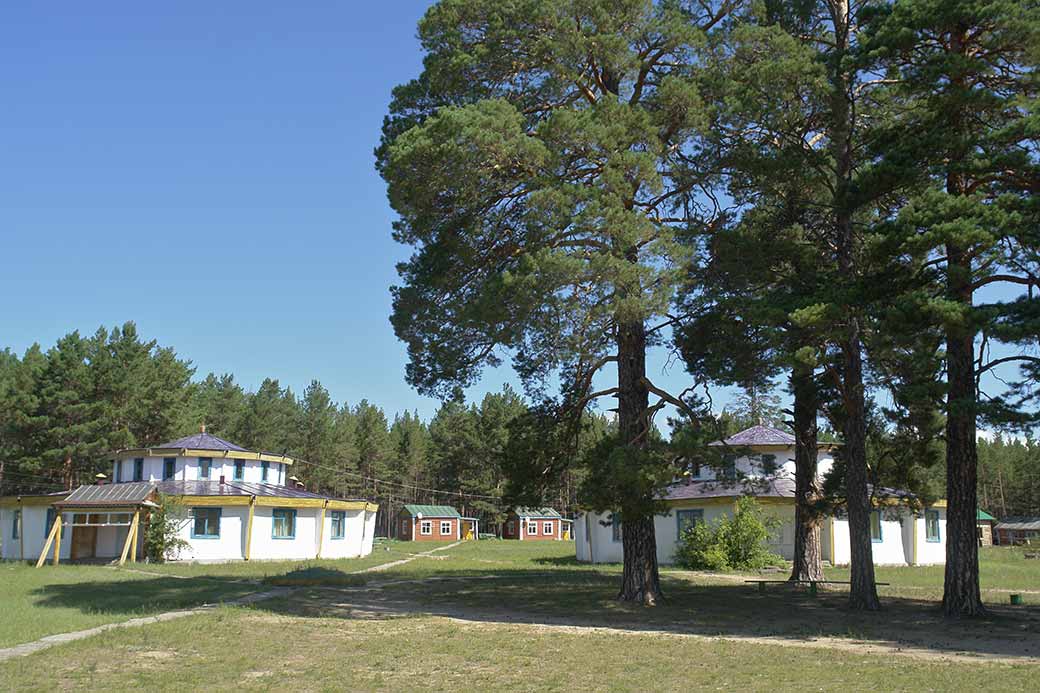 Gurvan Nuur Tourist Camp