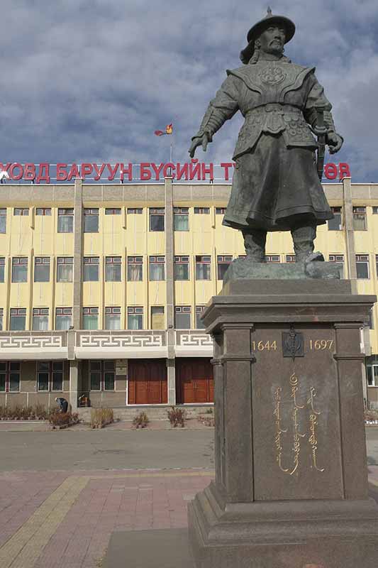 Statue of Galdan Boshigt