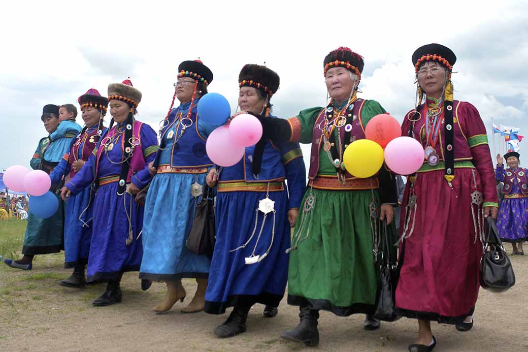 Women's costumes