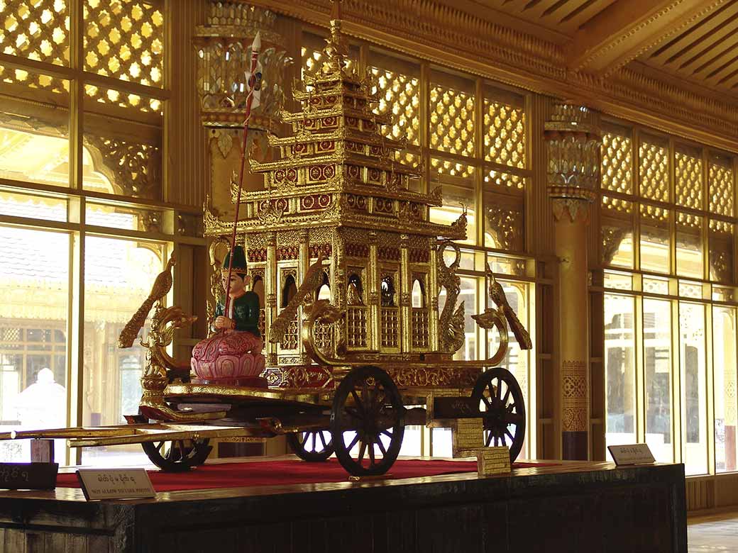 Royal Carriage