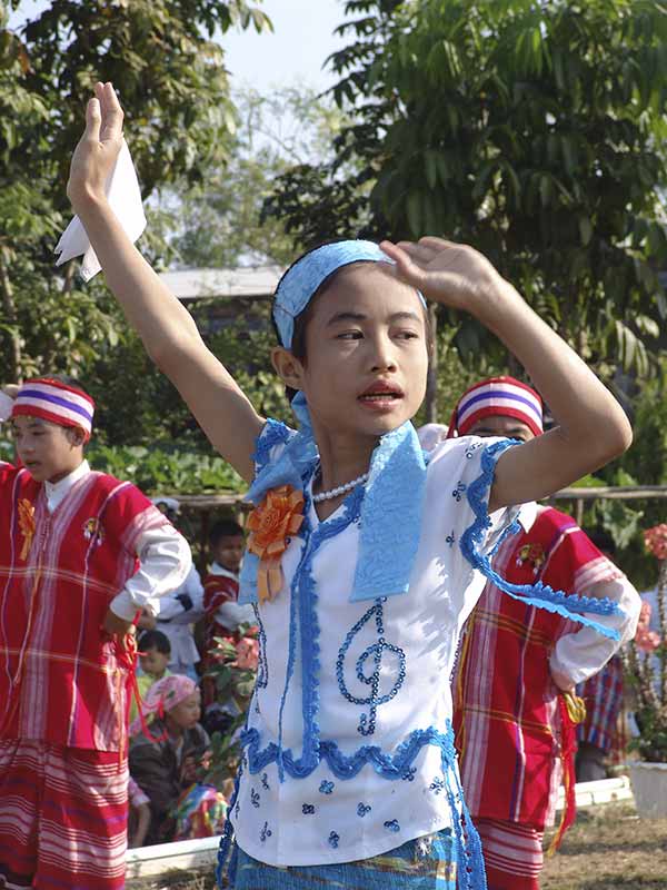 Karen girl dancer